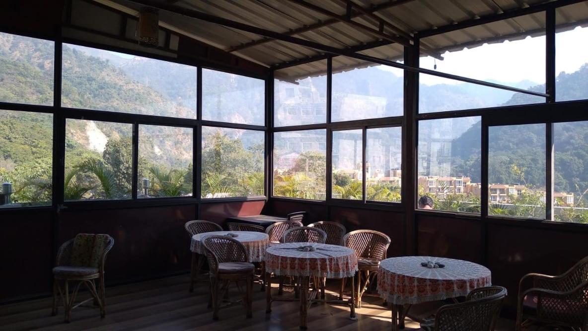 Hotel Vishla Palace By Uttarakhand Hotel Hospitality Narendra Nagar Zewnętrze zdjęcie