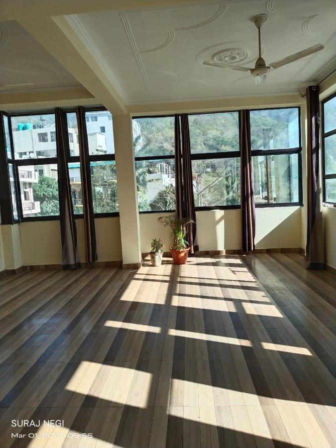Hotel Vishla Palace By Uttarakhand Hotel Hospitality Narendra Nagar Zewnętrze zdjęcie