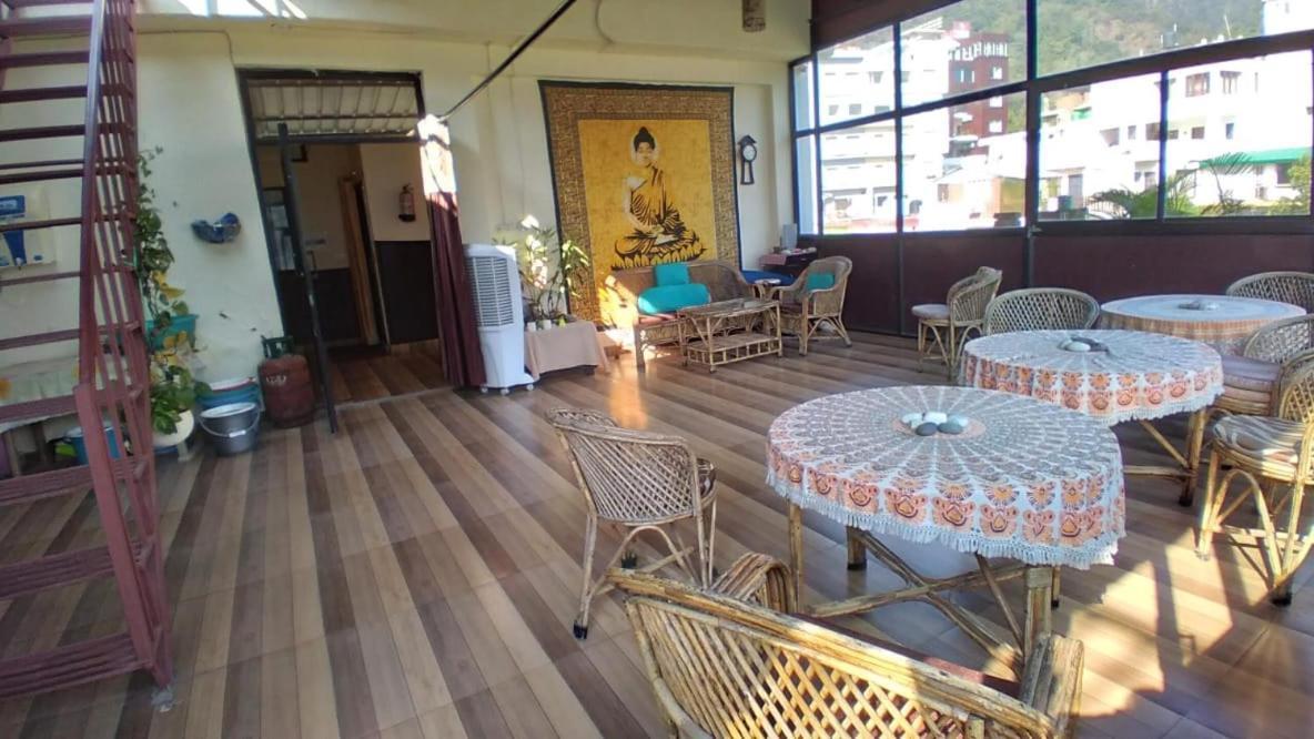Hotel Vishla Palace By Uttarakhand Hotel Hospitality Narendra Nagar Zewnętrze zdjęcie