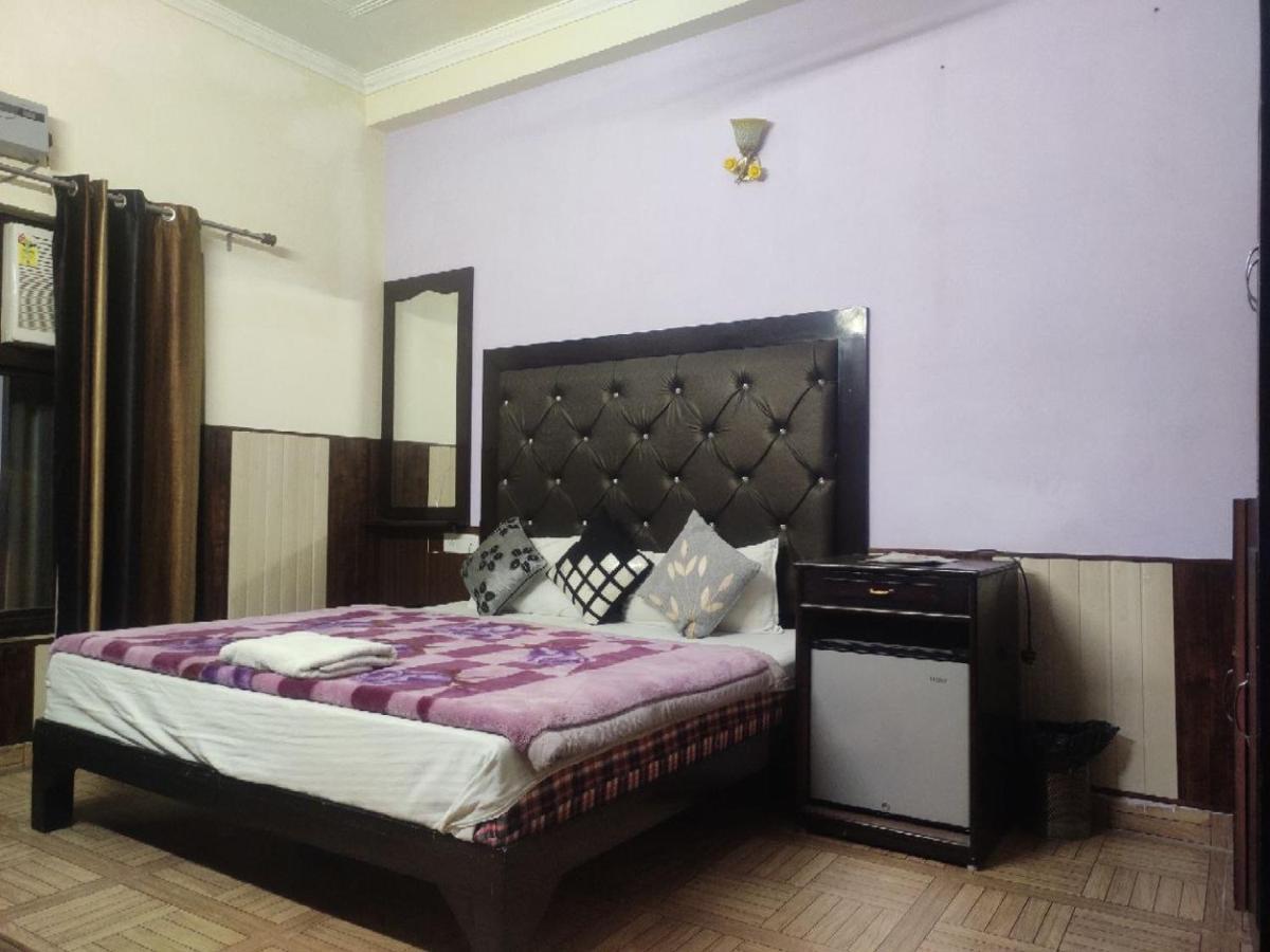 Hotel Vishla Palace By Uttarakhand Hotel Hospitality Narendra Nagar Zewnętrze zdjęcie