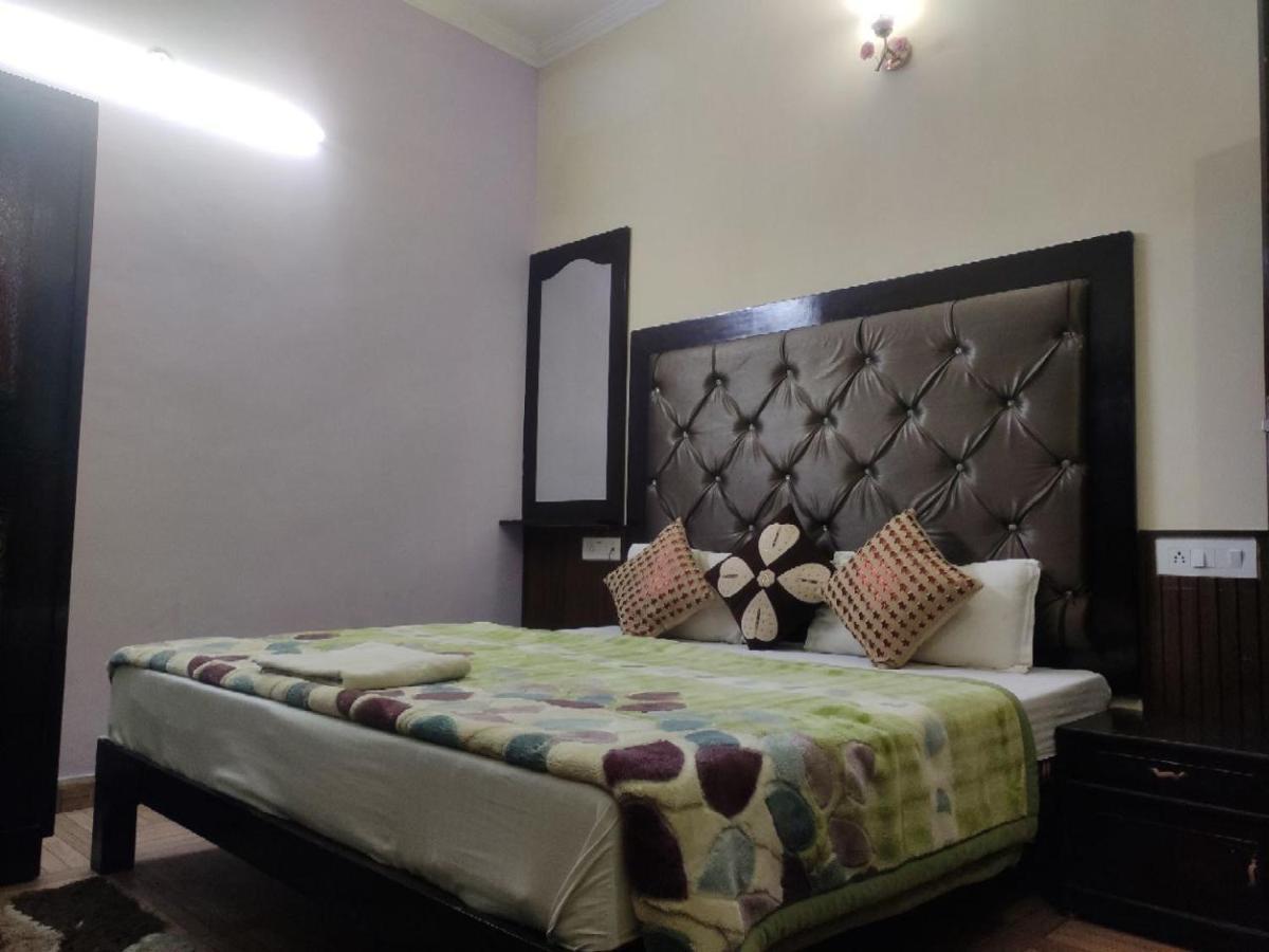 Hotel Vishla Palace By Uttarakhand Hotel Hospitality Narendra Nagar Zewnętrze zdjęcie
